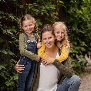 Meet your Posher, Carine